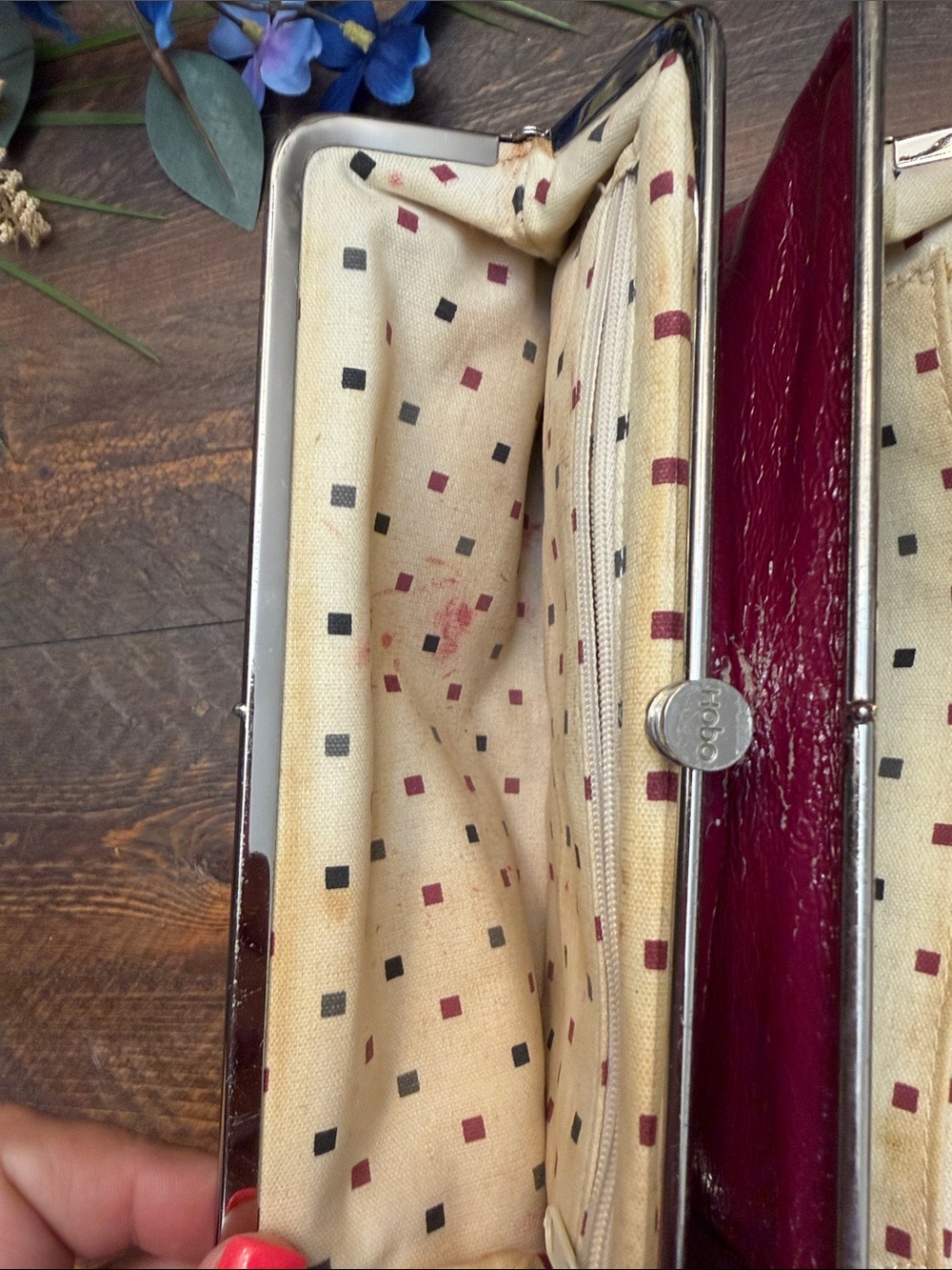HOBO Lauren Double Frame Clutch Wallet Burgundy Berry AS IS - Picture 8 of 12